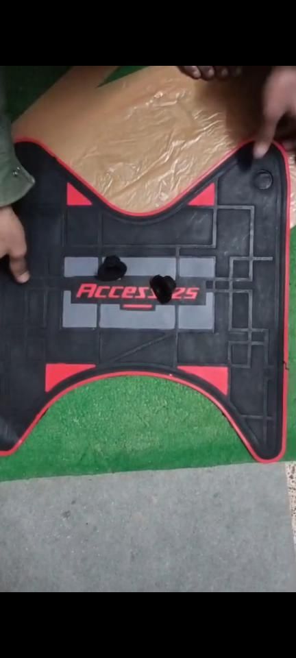 Suzuki Access 125 Scooty Foot Mat Assorted (Pack of 1 )